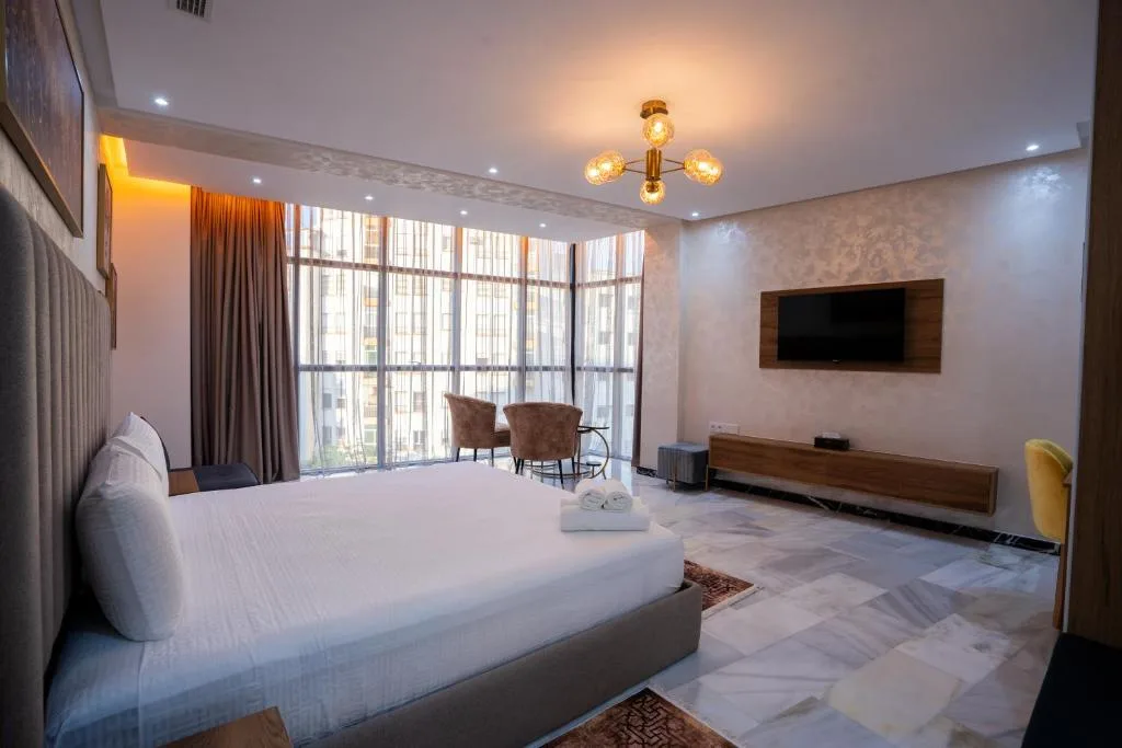 IMMOKA SUITEs — 5