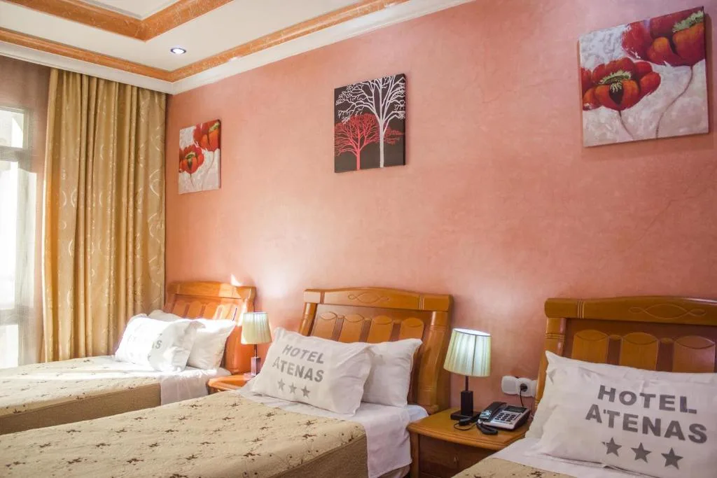 Hôtel Atenas — 2