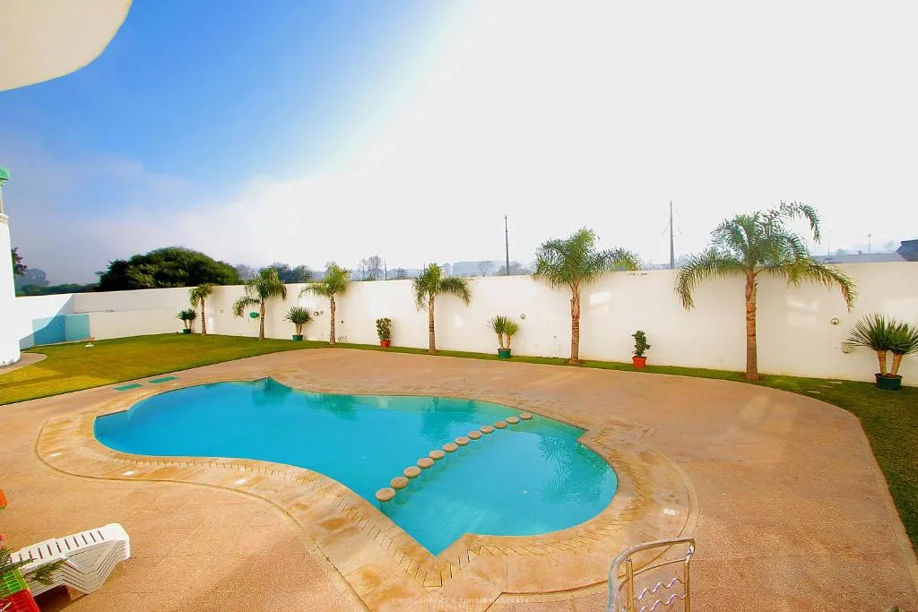Hotel LA PALOMA — 3