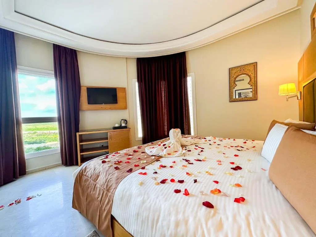Hotel LA PALOMA — 4