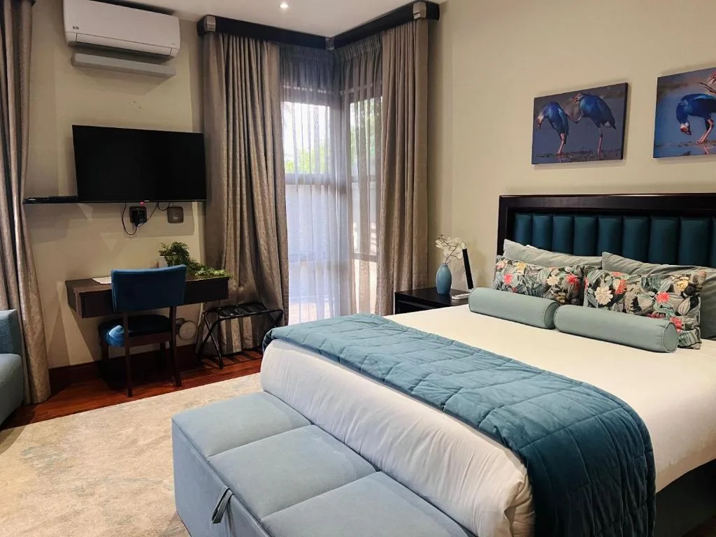 One O Eight Boutique Hotel — 2