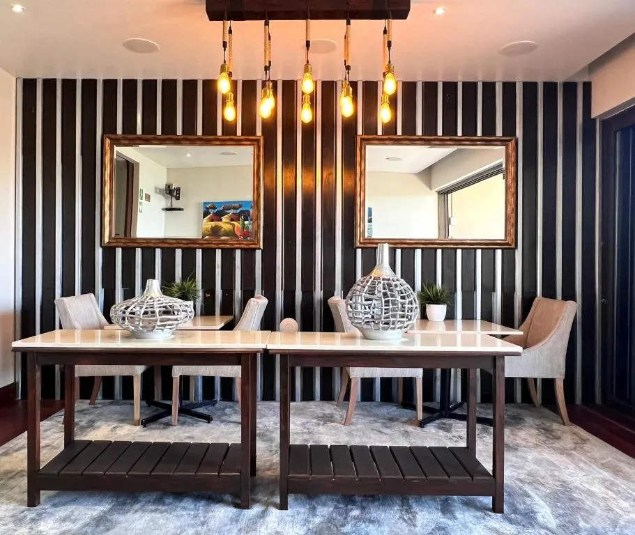 One O Eight Boutique Hotel — 4