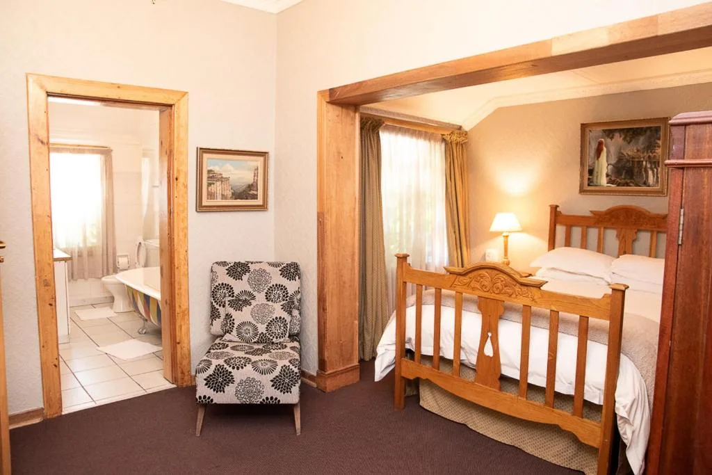 Hobbit Boutique Hotel — 2