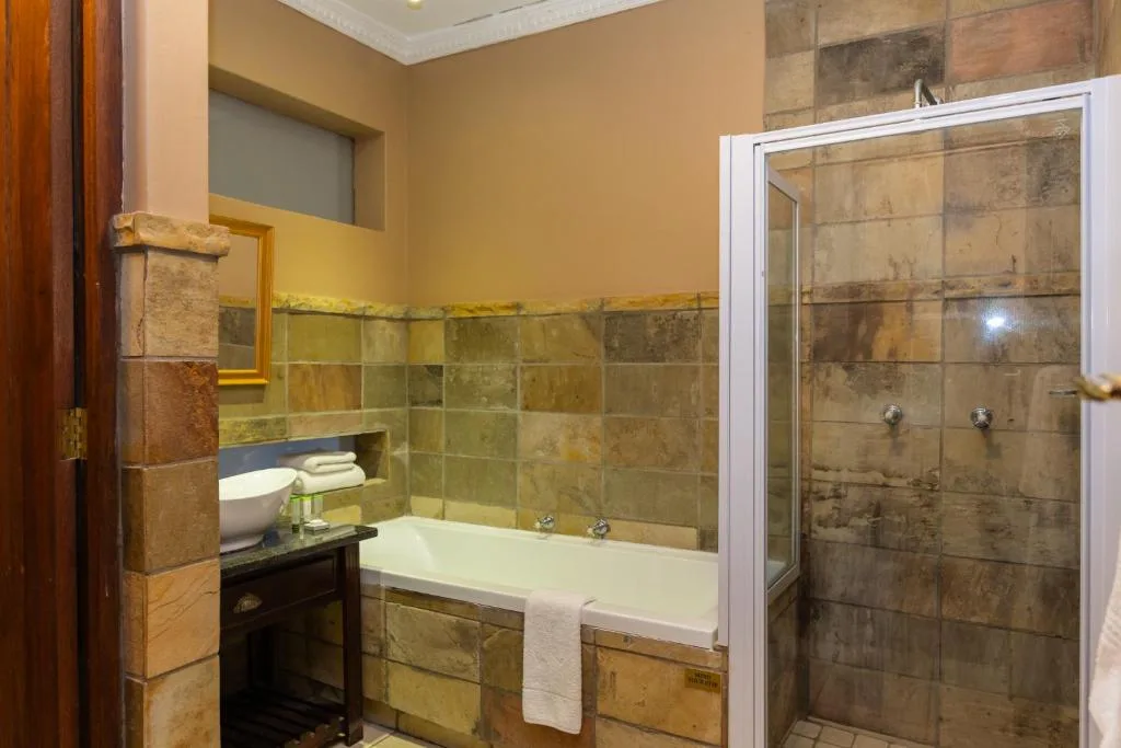 Premier Hotel Anta Boga — 3