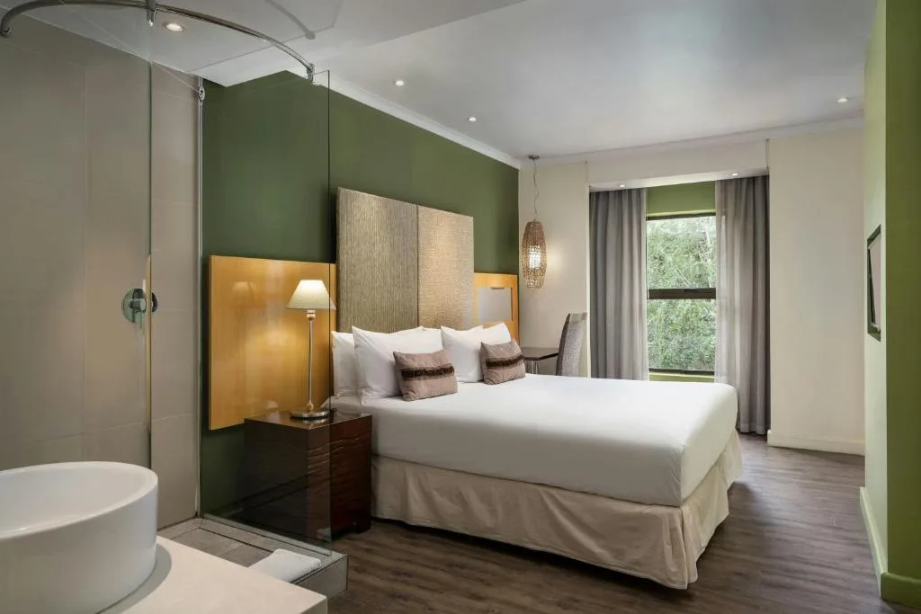 Protea Hotel by Marriott Bloemfontein Willow Lake — 2