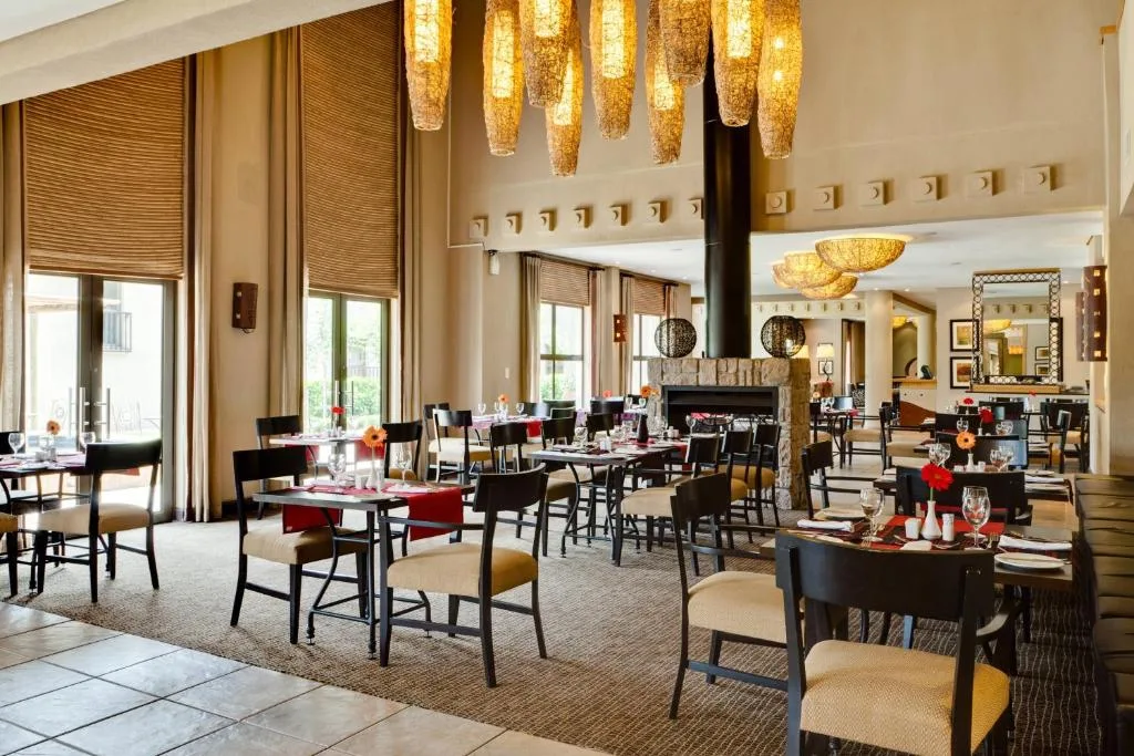 Protea Hotel by Marriott Bloemfontein Willow Lake — 4