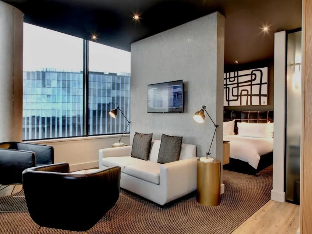 Century City Hotel Urban Square — 2