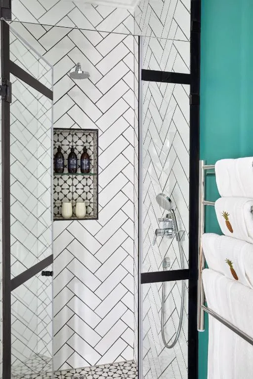 Pineapple House Boutique Hotel — 3