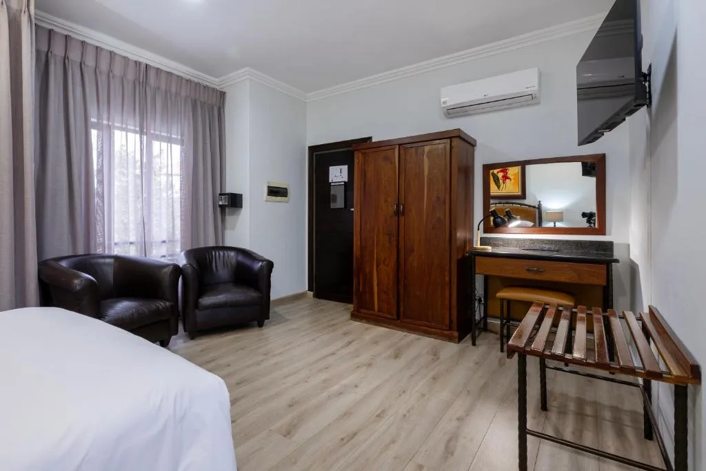Basdenwood Hotel — 4
