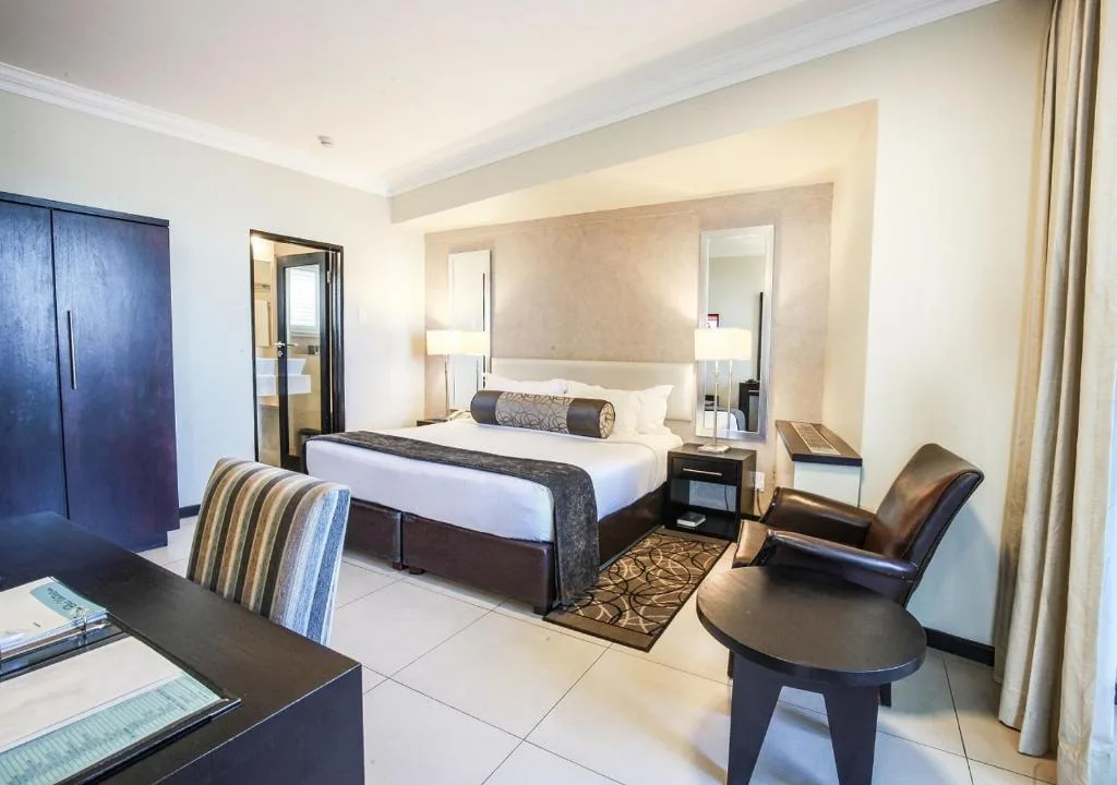 Blue Waters Hotel — 2