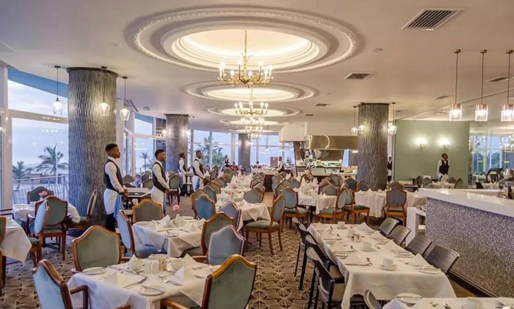 Blue Waters Hotel — 4