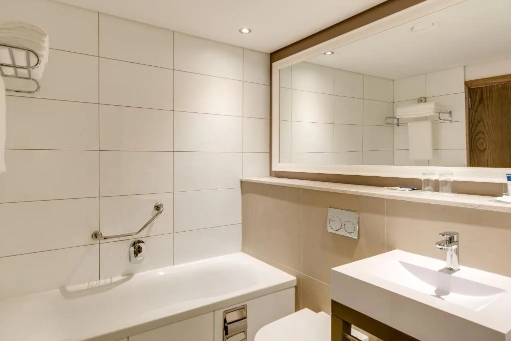 Protea Hotel by Marriott Durban Umhlanga — 3
