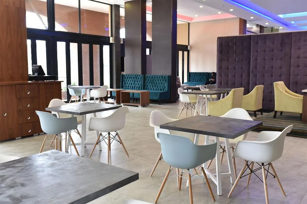Regal Inn Umhlanga Gateway — 4
