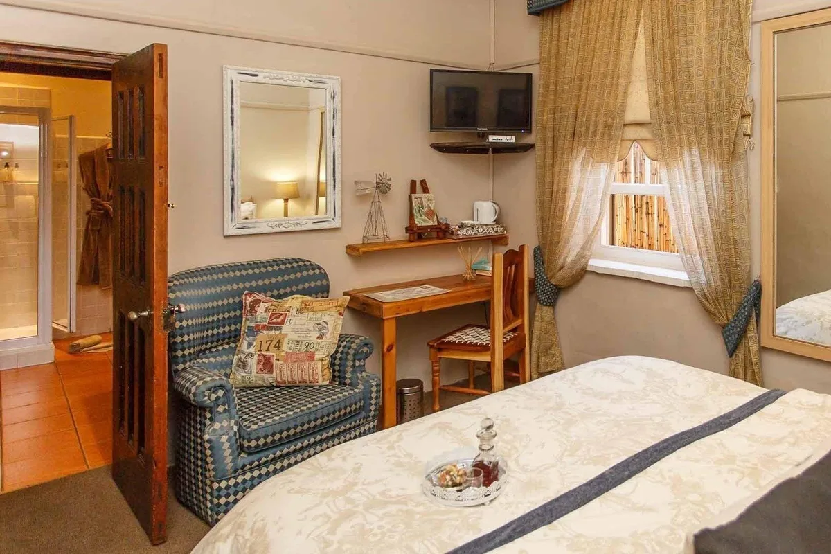 Riverside Guest Lodge — 4