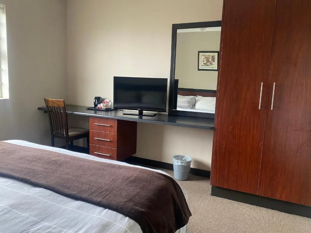 Bluewaters Hotel — 5