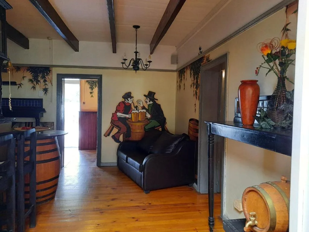 Alpine Inn — 4