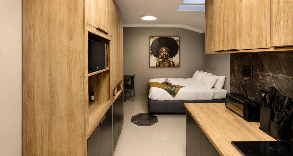 Bryanston Palms Accommodation — 2