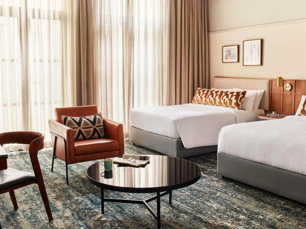 HYDE JOHANNESBURG ROSEBANK — 4