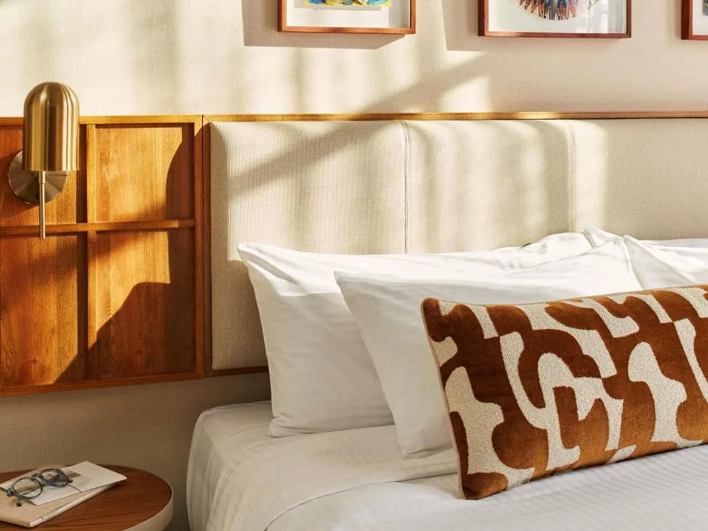 HYDE JOHANNESBURG ROSEBANK — 5