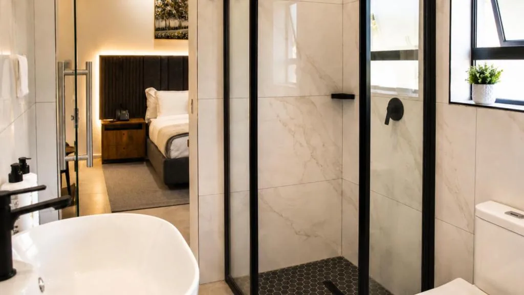Regent Heights Hotel — 3