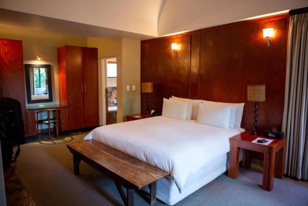 Ten Bompas Hotel — 2
