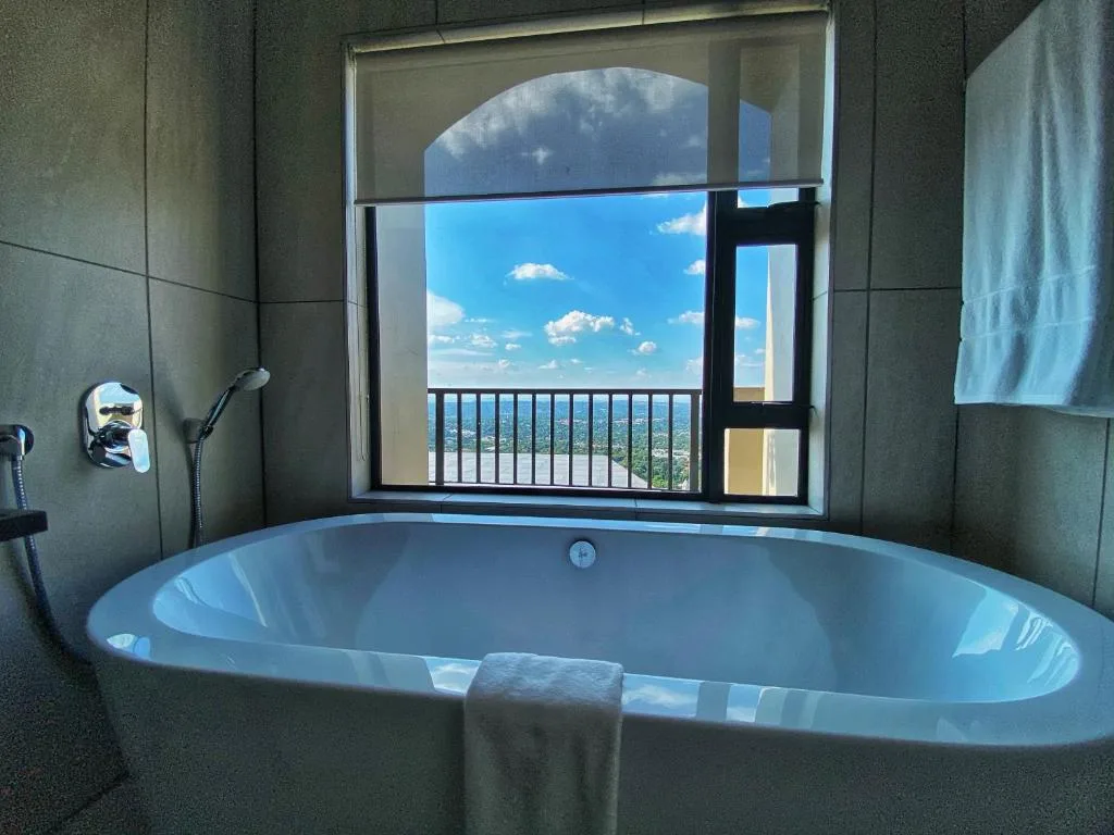 The Northcliff Boutique Hotel — 3