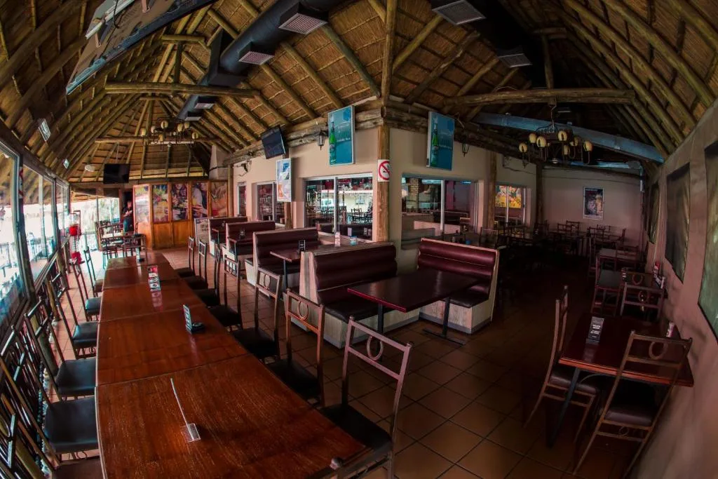 Horseshoe Inn and Conference Center — 5