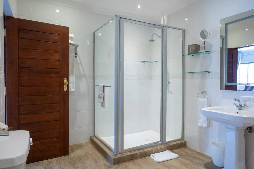 Issaquena Heights Boutique Hotel — 3