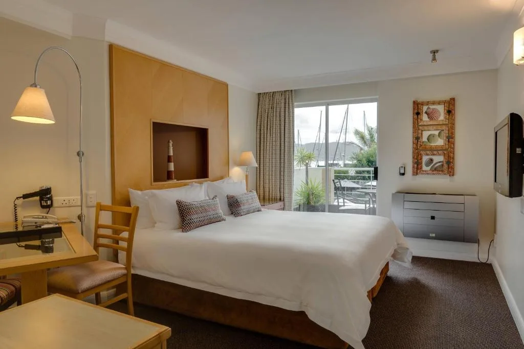 Protea Hotel by Marriott Knysna Quays — 2