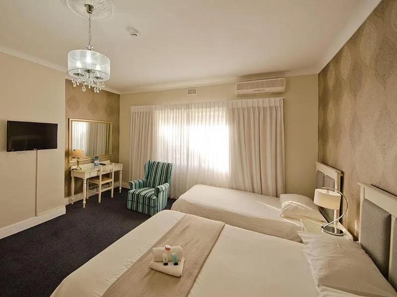 The Russel Hotel — 2