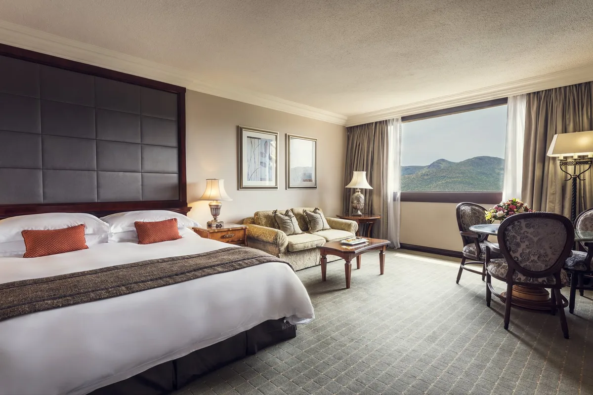 Cascades Hotel — 4