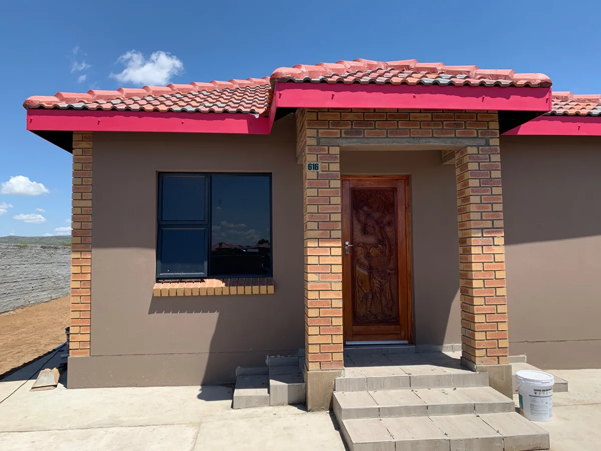 Elephant House, 2 Bedroom -Self Catering, Fine Property Selection SA (PTY) ltd. — 3