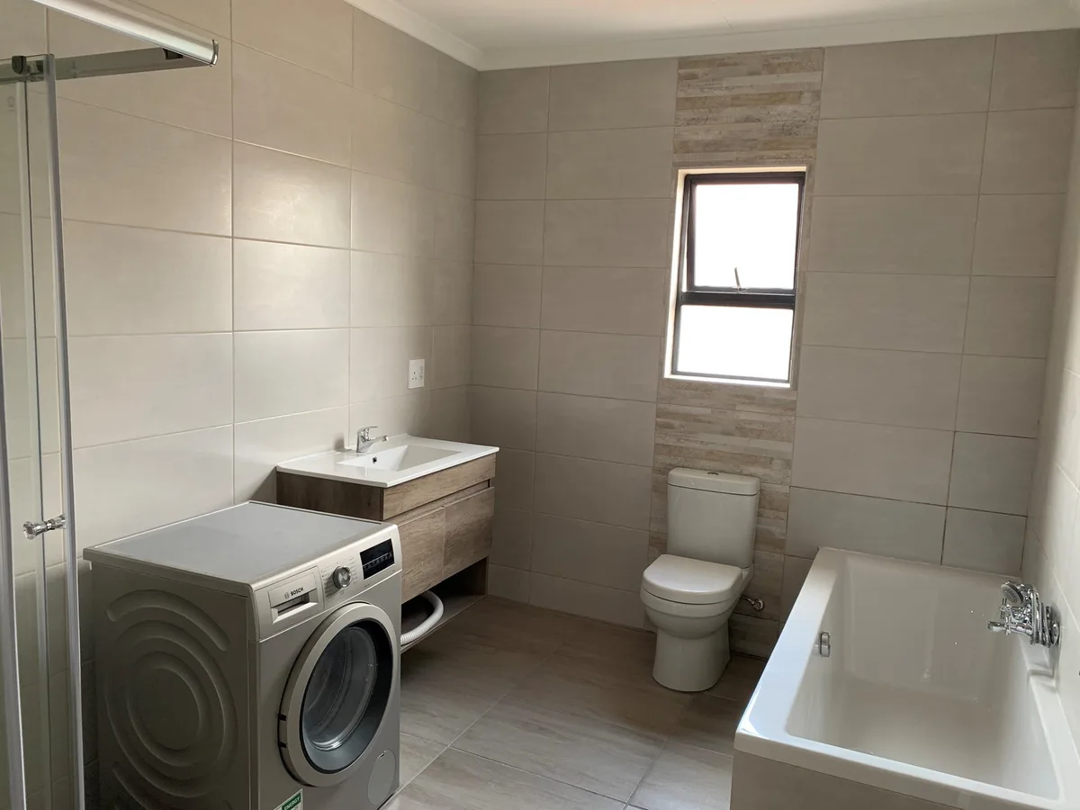 Elephant House, 2 Bedroom -Self Catering, Fine Property Selection SA (PTY) ltd. — 5