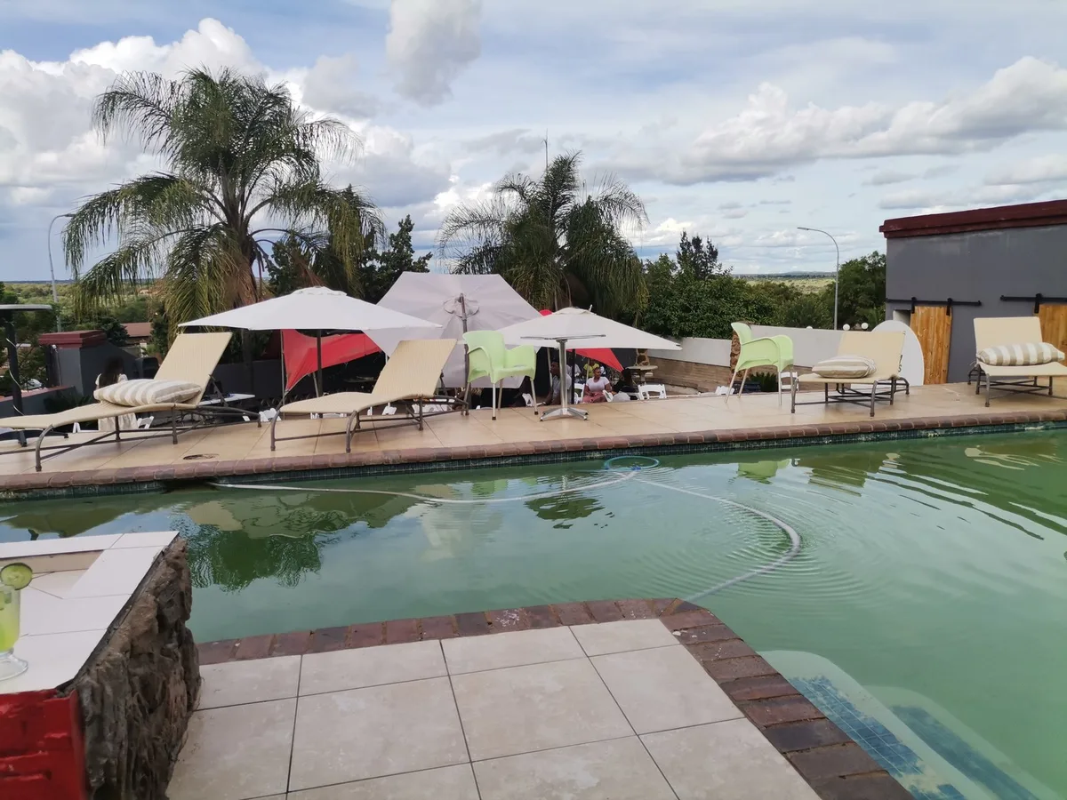 Rantshos Life-Style Guest House