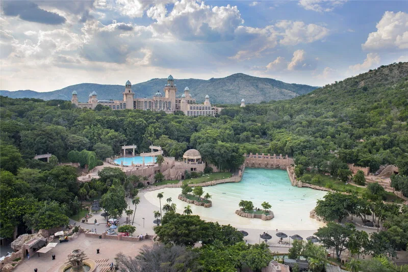 The Palace of the Lost City — 3