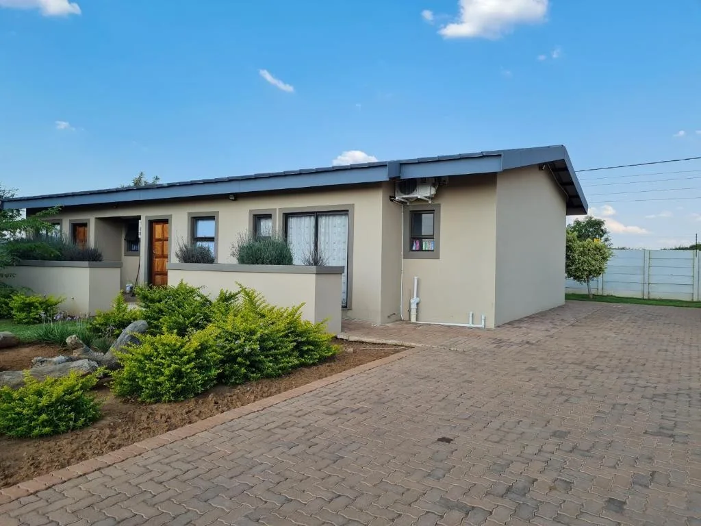 Village Kulture Guesthouse