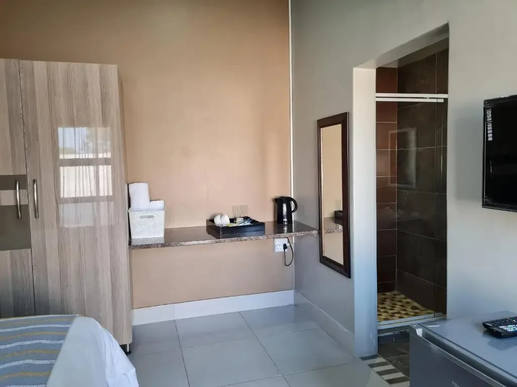 Village Kulture Guesthouse — 3