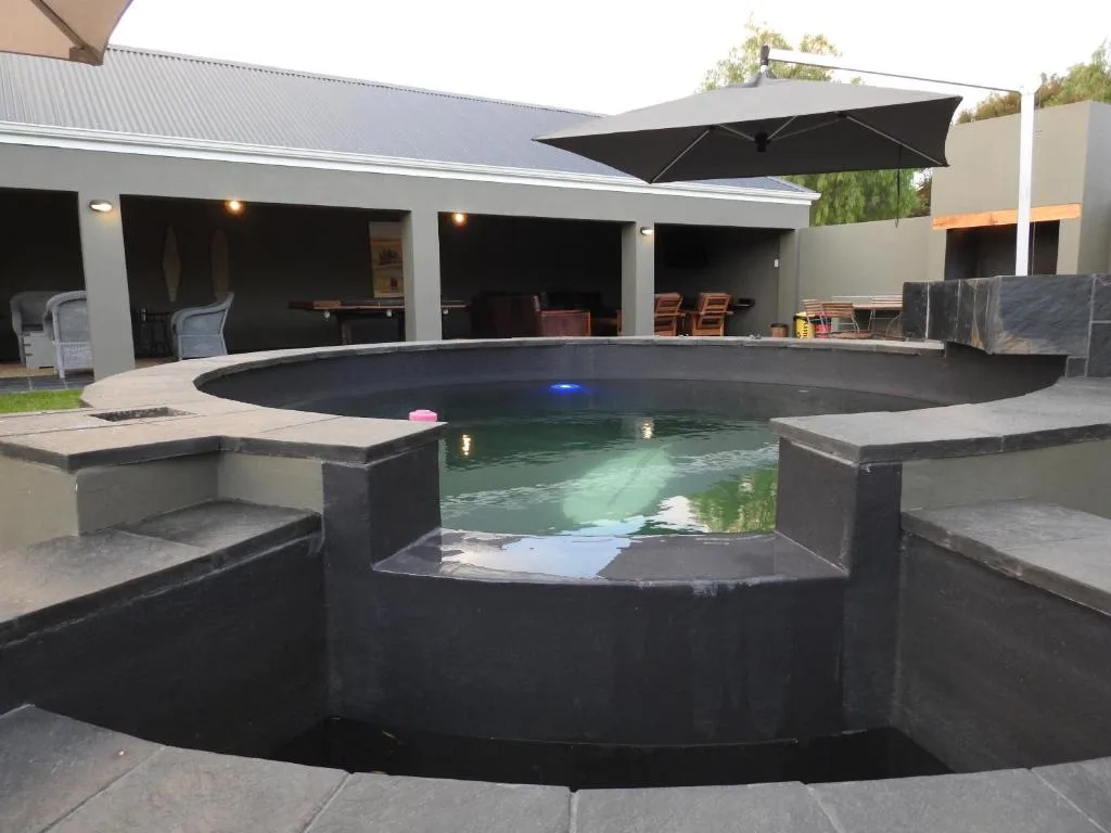 The Featherbed - Oudtshoorn — 2
