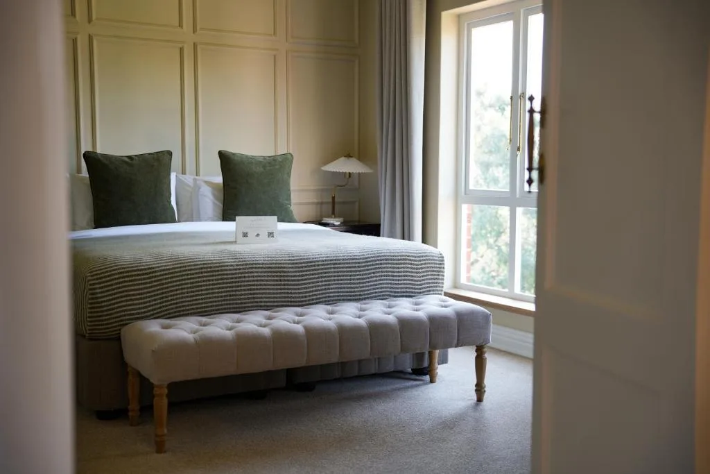 Redlands Hotel — 5