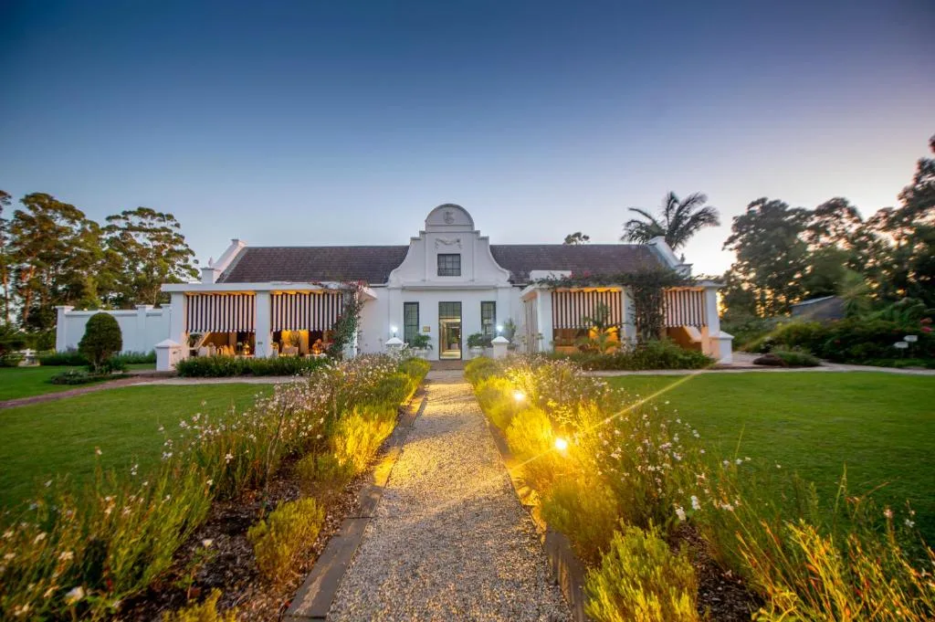 Lairds Lodge Country Estate