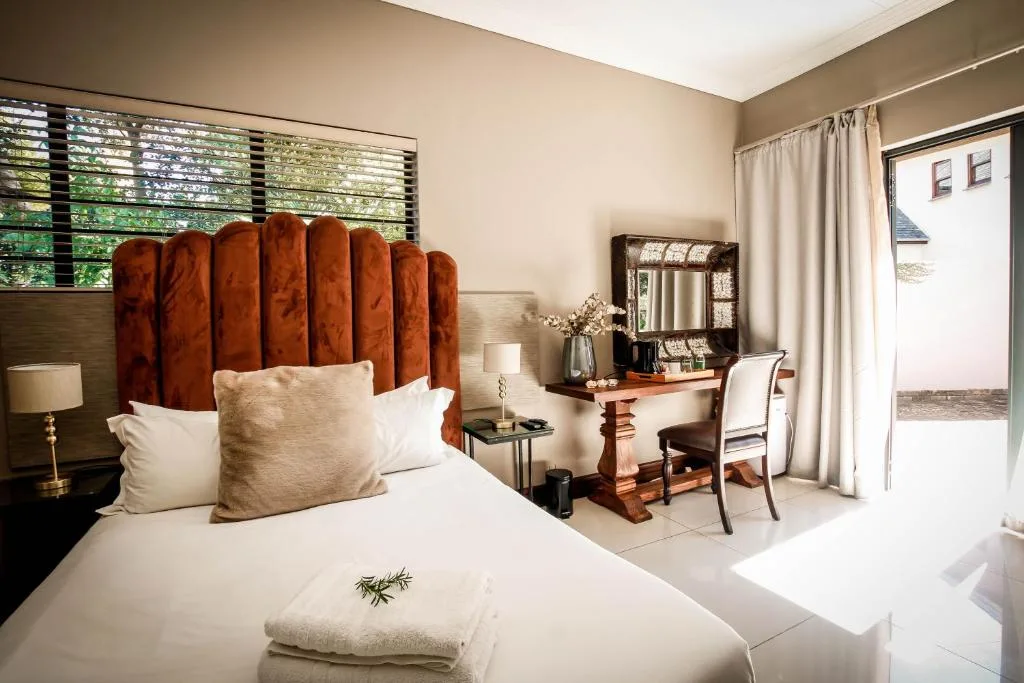 Potch Manor Guest House — 4