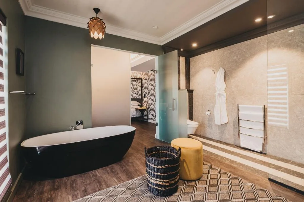 The Feather Hill Boutique Hotel — 3
