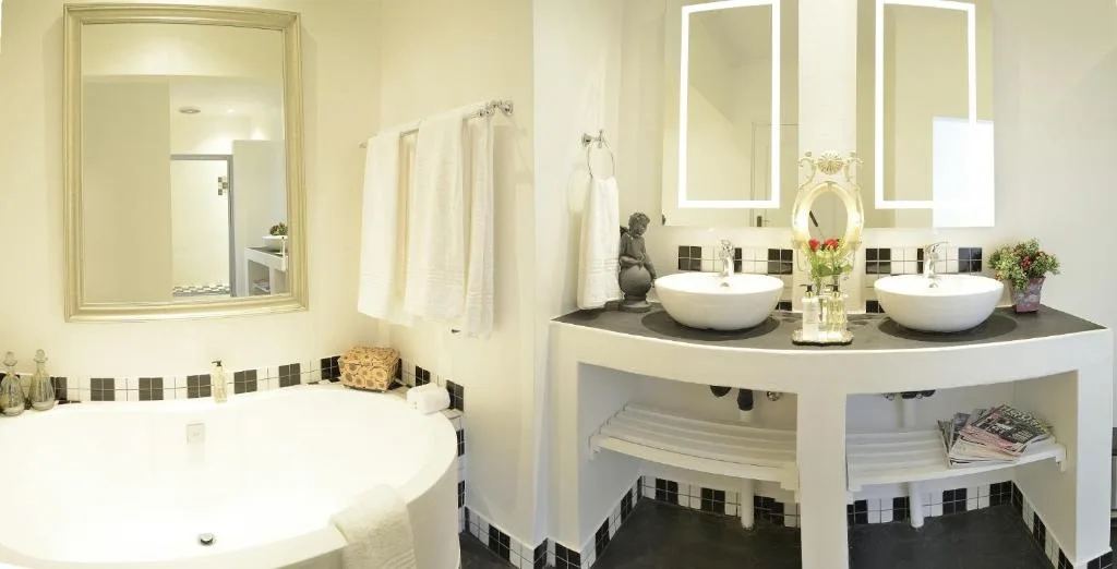 Duke & Duchess Boutique Hotel — 3