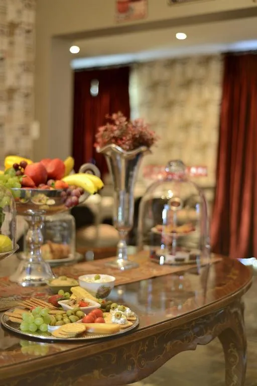 Duke & Duchess Boutique Hotel — 5