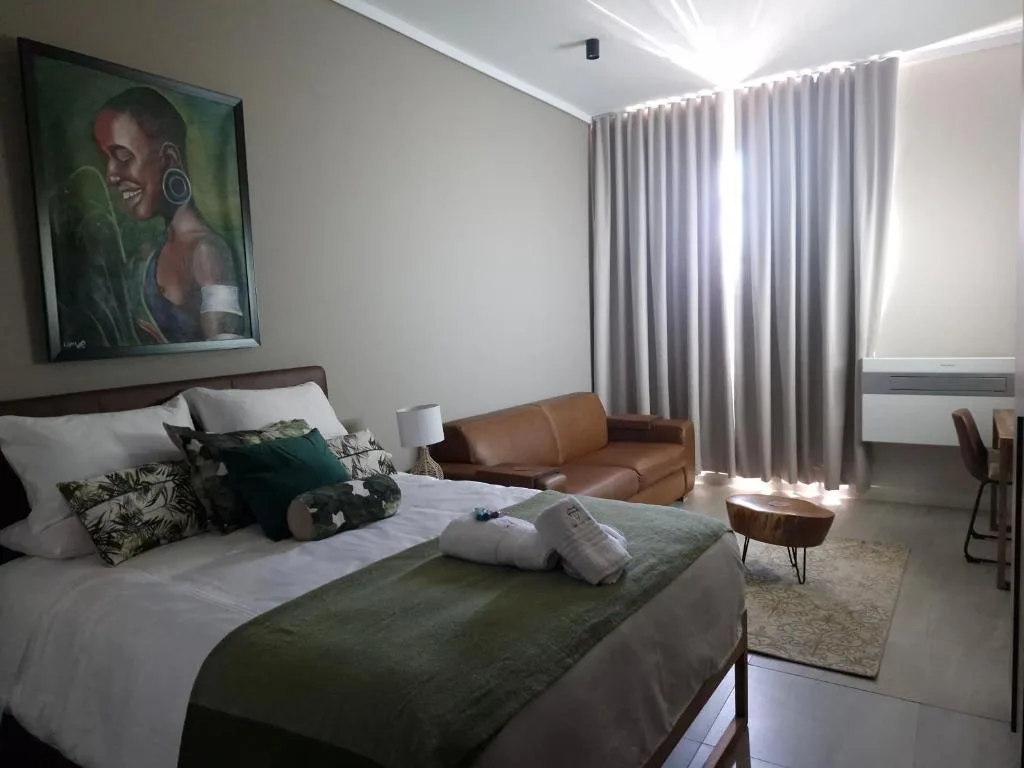 Emerald Studio Menlyn Maine — 2