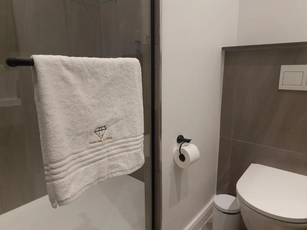Emerald Studio Menlyn Maine — 3