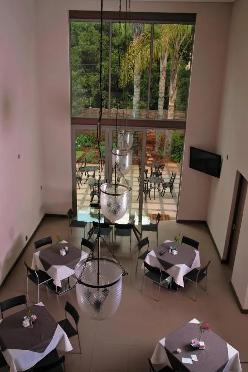 Hudson House — 4