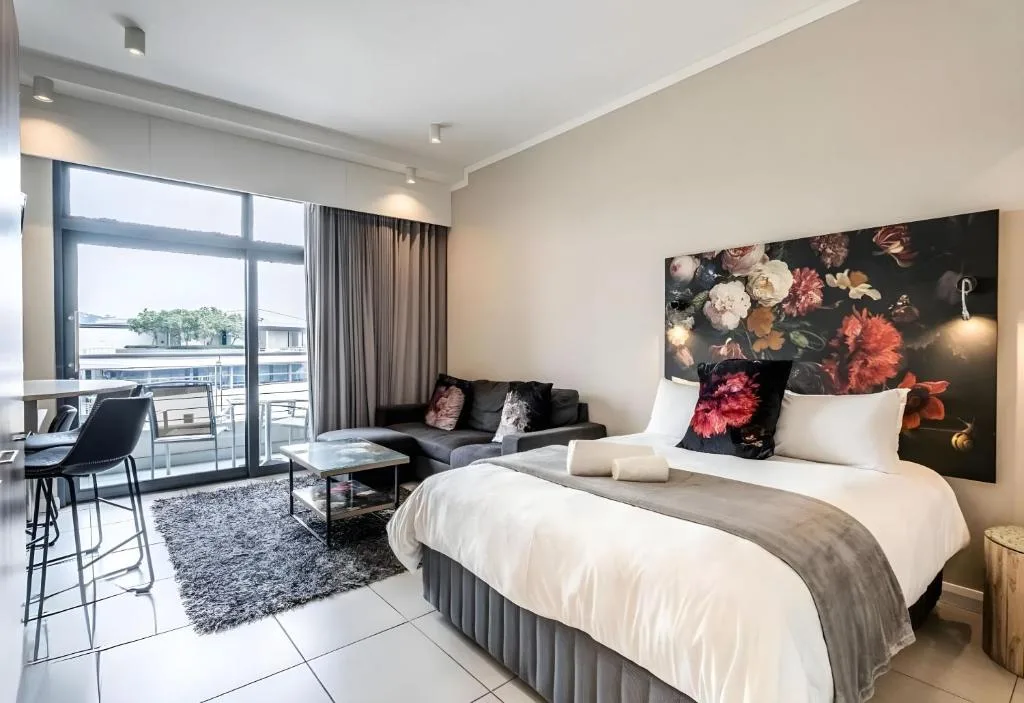 Menlyn Maine Residences 813 with balcony