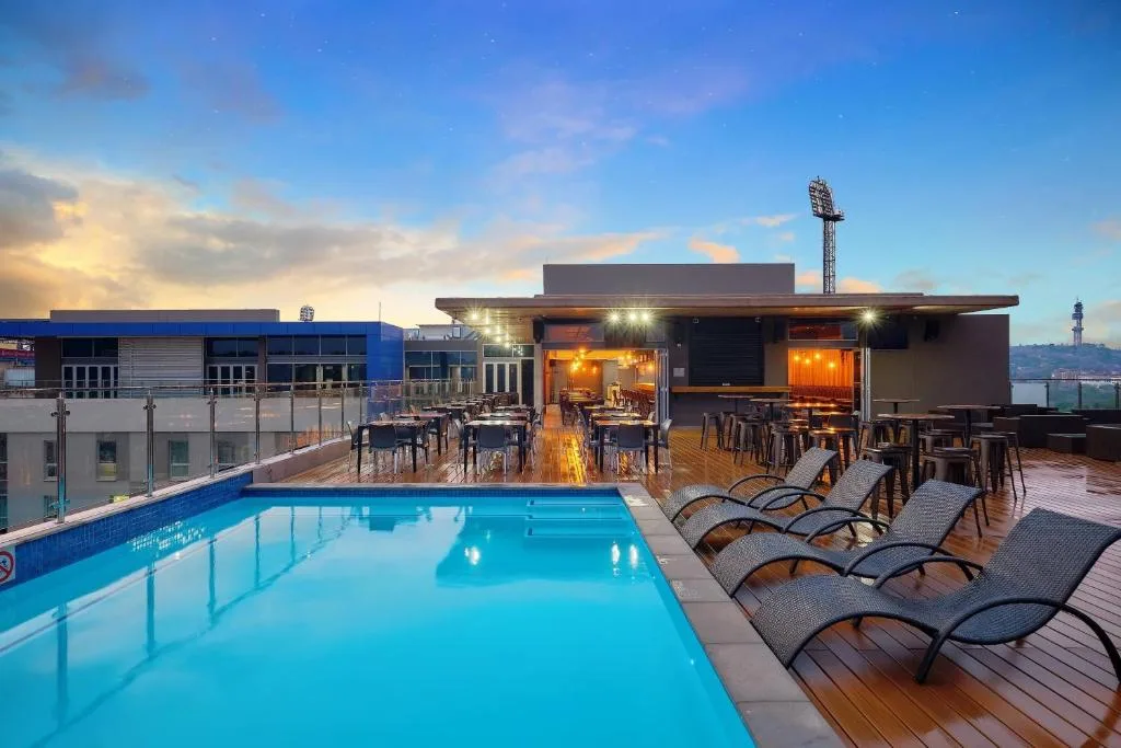 Protea Hotel by Marriott Pretoria Loftus Park — 4