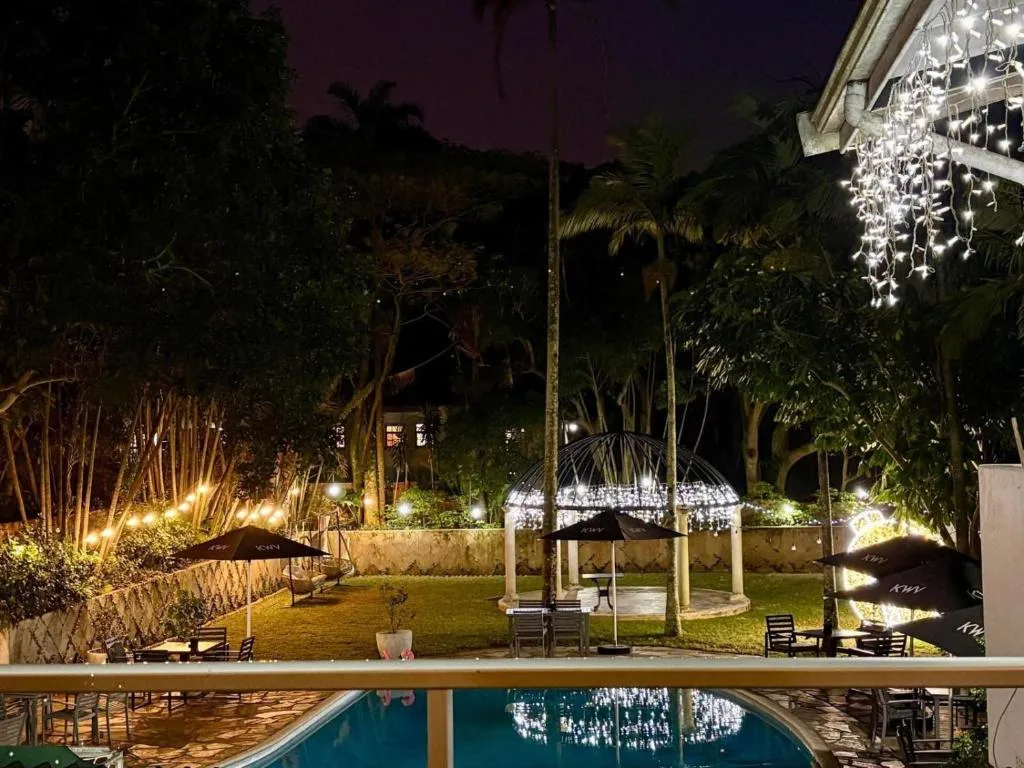 The Bay View Hotel — 4